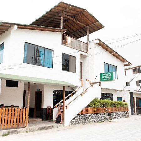 Hostal La Gran Tortuga Puerto Villamil Buitenkant foto