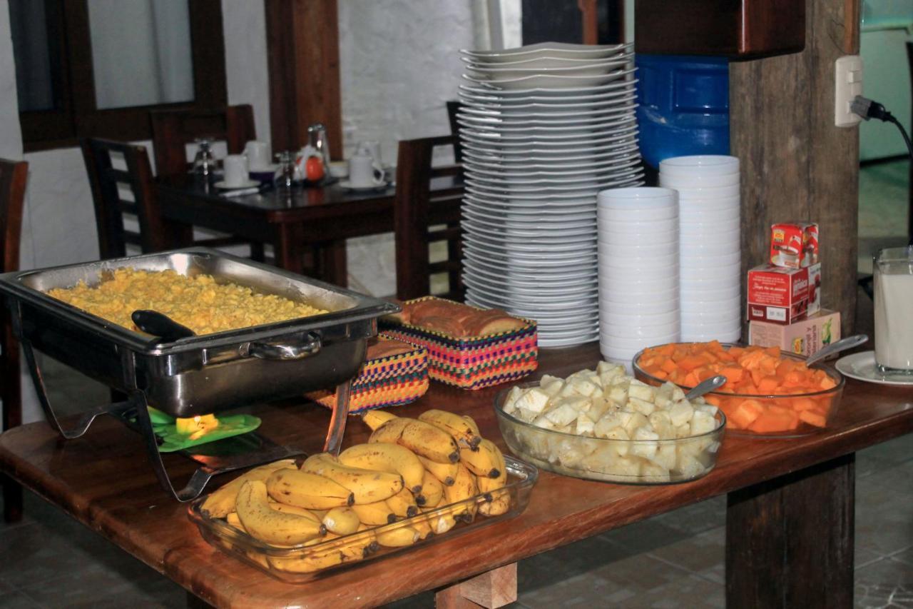 Hostal La Gran Tortuga Puerto Villamil Buitenkant foto