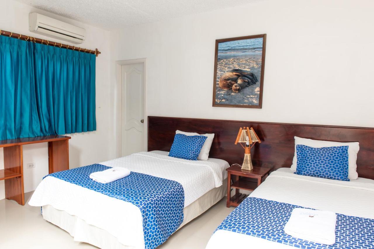 Hostal La Gran Tortuga Puerto Villamil Buitenkant foto